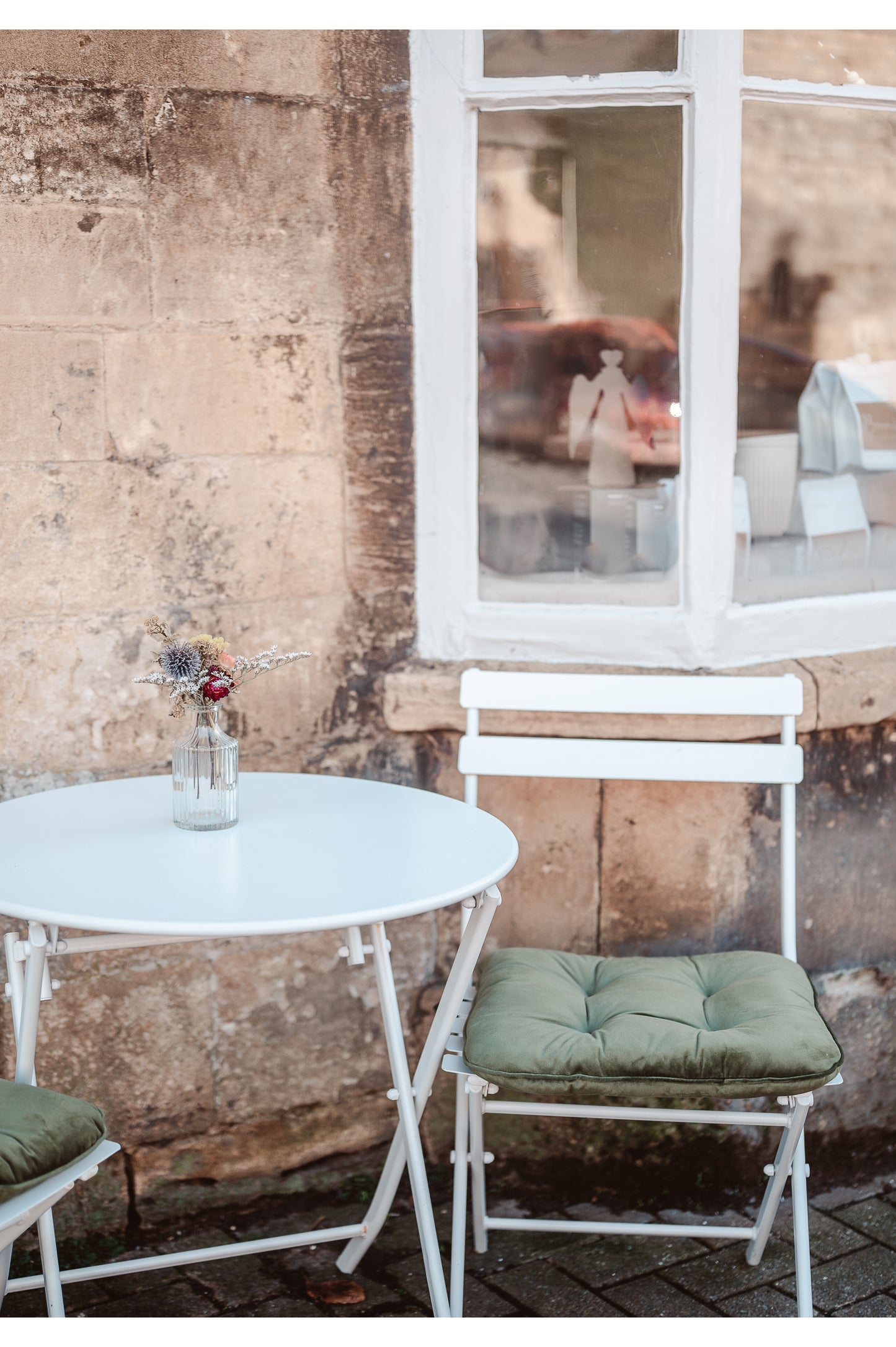 Cotswold Collection - Bistro Bliss